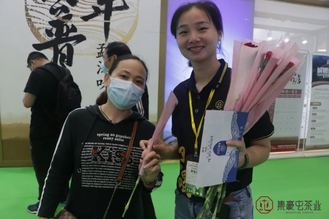 母親節(jié)，讓我們以茶敬愛